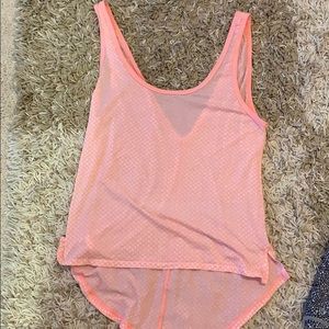 Lightweight lululemon tank top